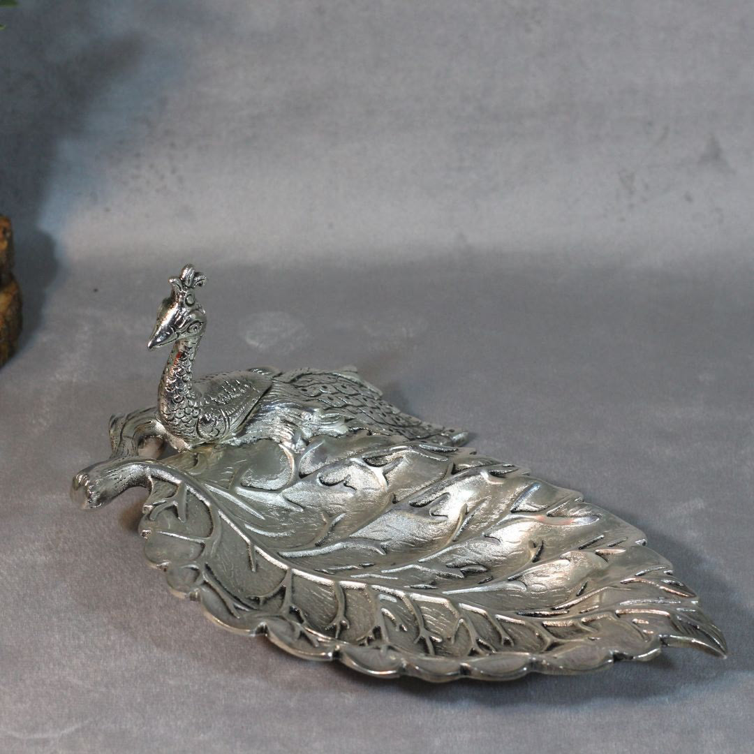Metal Leaf Peacock Plate Silver New