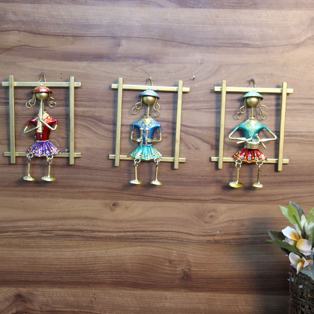 Iron Musical wall 3 lady leg Frame
