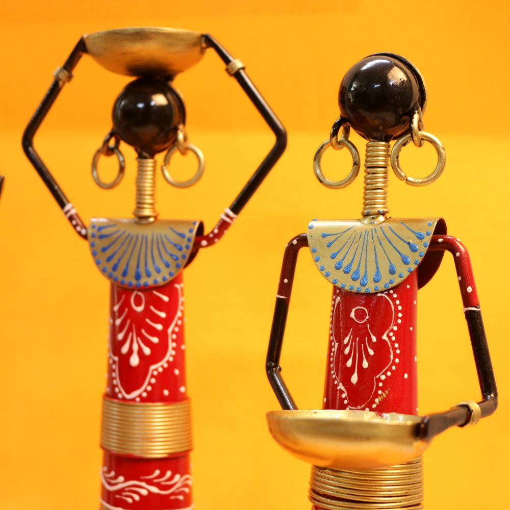IRON PAINTED MUSICAL NAREGA DOLL S/4 /1118