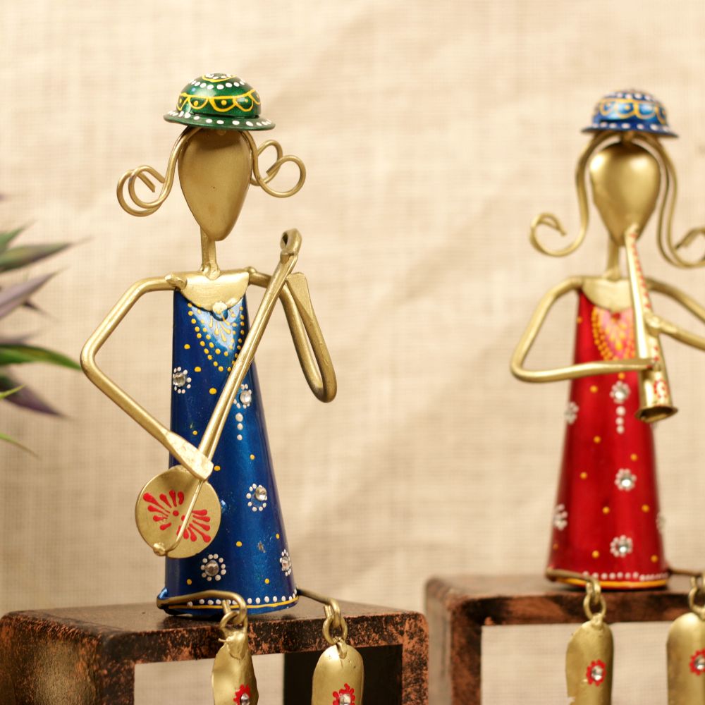 IRON PAINTED LADY MUSICAL W STAND (SET OF 3)