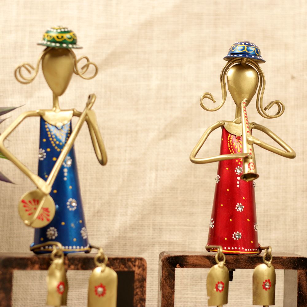 IRON PAINTED LADY MUSICAL W STAND (SET OF 3)