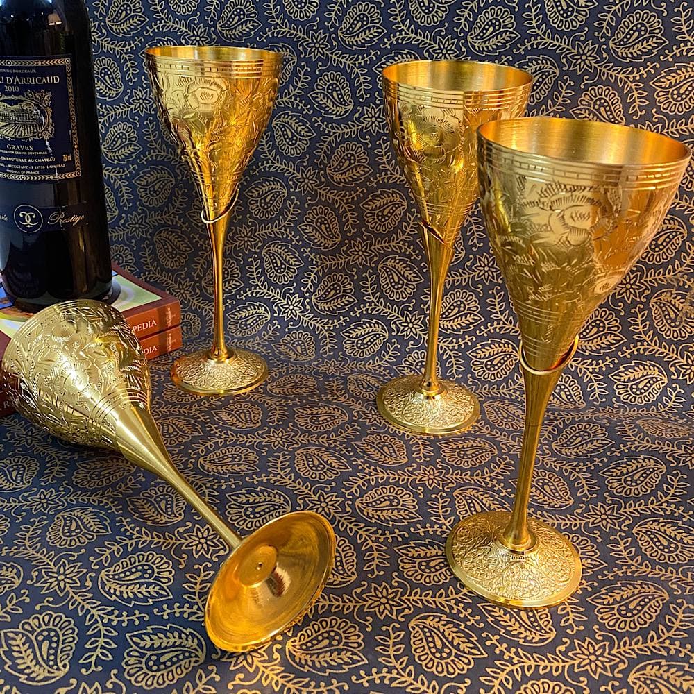 Pakhija 4 Pcs Wine Glass Set Golden