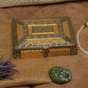 8x8 WOODEN REGZIN DRY FRUIT BOX