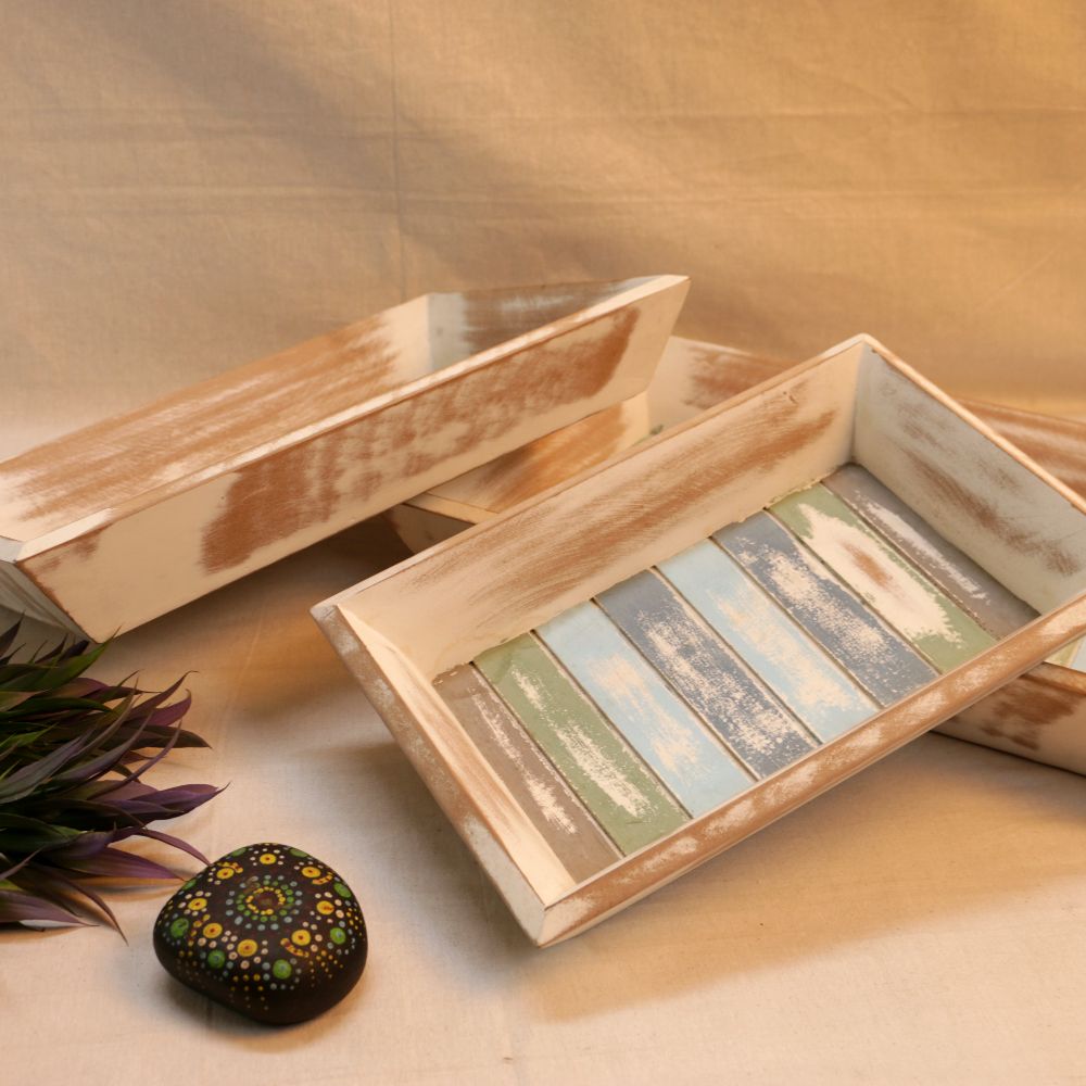WOODEN TRAY SET OF 3