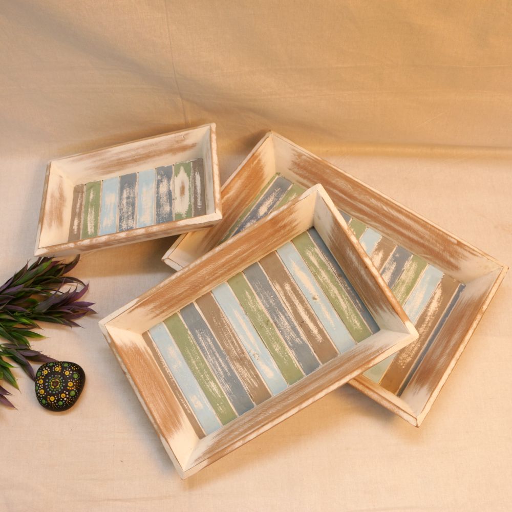 WOODEN TRAY SET OF 3