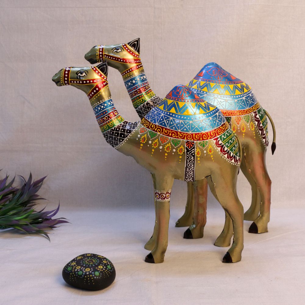 IRON PAINTED CAMEL LARGE SET OF 2