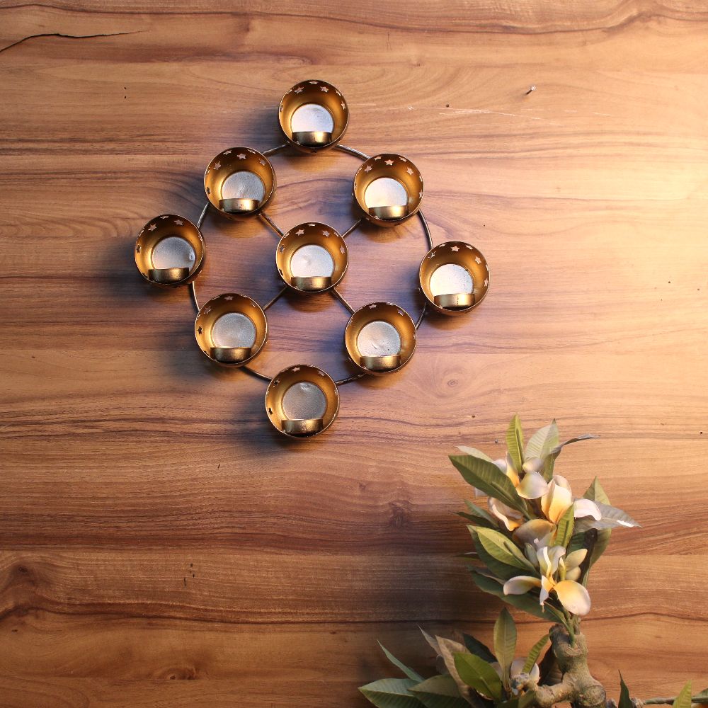 9 Wall Hanging T- Light Holder