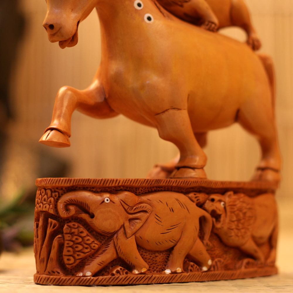WOODEN CARVED HORSE STATUE