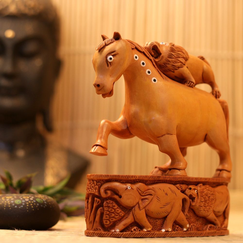 WOODEN CARVED HORSE STATUE